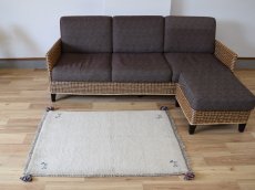 画像2: 新品 ペルシャ ギャッベ 縦1.2m アクセント ラグ サイズ 110 x 80 cm No.473 肉厚 天然 草木染 ウール 手織り ハンドメイド ギャベ マット カーペット  動物 鹿 民族柄 生成り クリーム 白 ホワイト n-473-11080s57 (2)