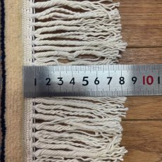 画像13: 新品 ペルシャ 絨毯 ナイン 産 9la ノーラー 243 x 150 cm 縦2.5m 横1.5m 3.6㎡ 〜4帖程度 リビング ダイニング 2-3人掛けソファ サイズ ウール 手織り ラグ 敷物 カーペット メダリオン 白 ホワイト 生成り アイボリー ベージュ MA406-S109-243150Z100 (13)