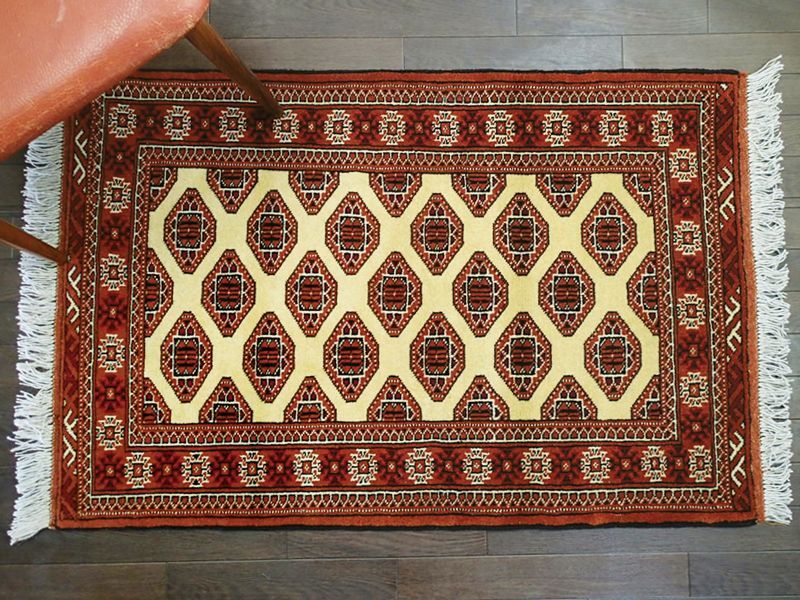 124×80cm【パキスタン手織り絨毯】トルクメン絨毯