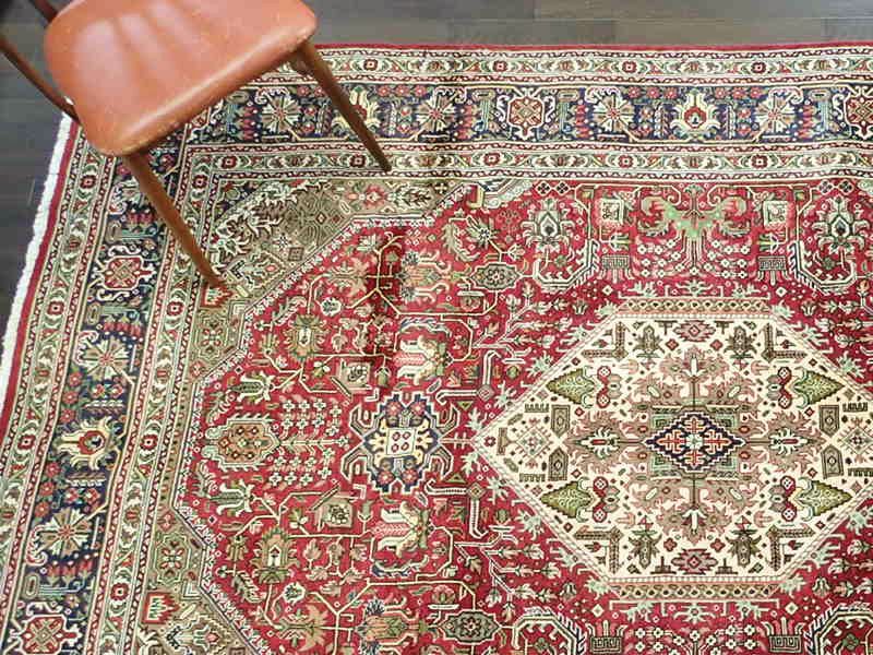ヴィンテージ ペルシャ ウール 手織りカーペット 194.5x328 絨毯
